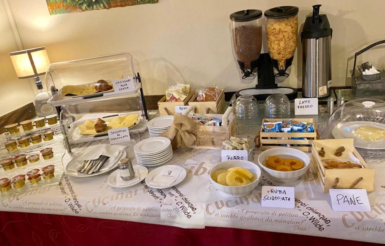Locanda Del Tavolo Matto 波滕扎皮切纳 外观 照片