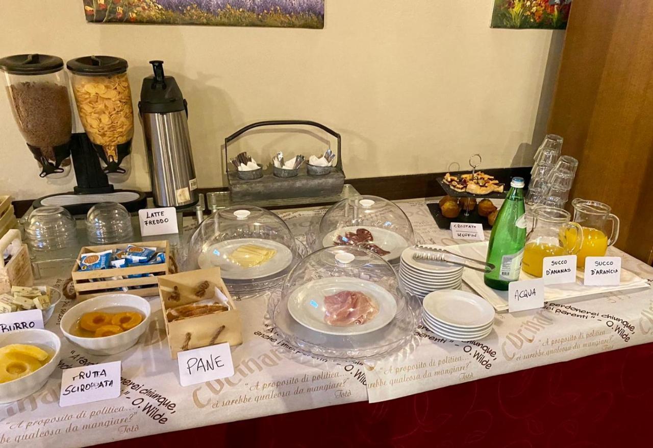Locanda Del Tavolo Matto 波滕扎皮切纳 外观 照片